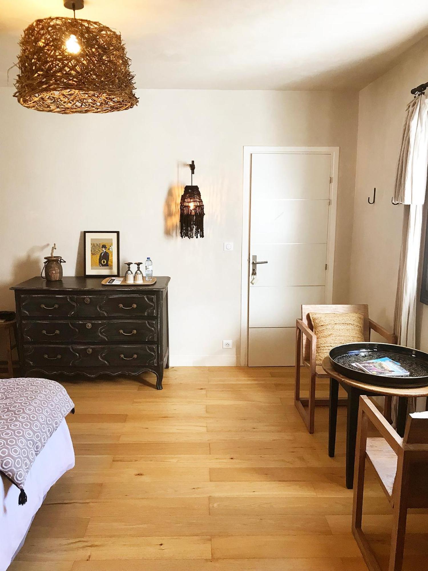 Bastide Nomade - Guest House Saint-Paul-de-Vence Extérieur photo