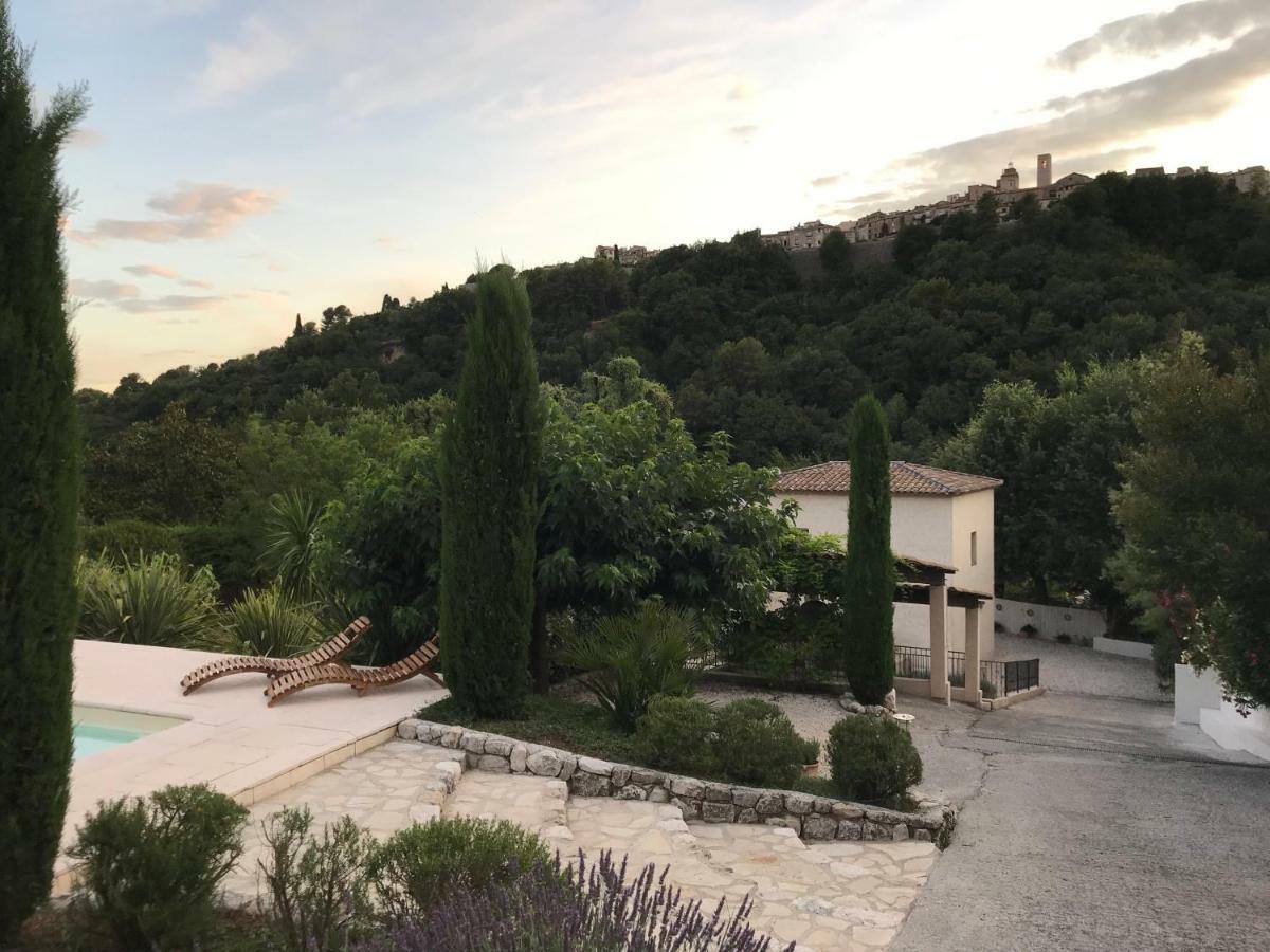 Bastide Nomade - Guest House Saint-Paul-de-Vence Extérieur photo
